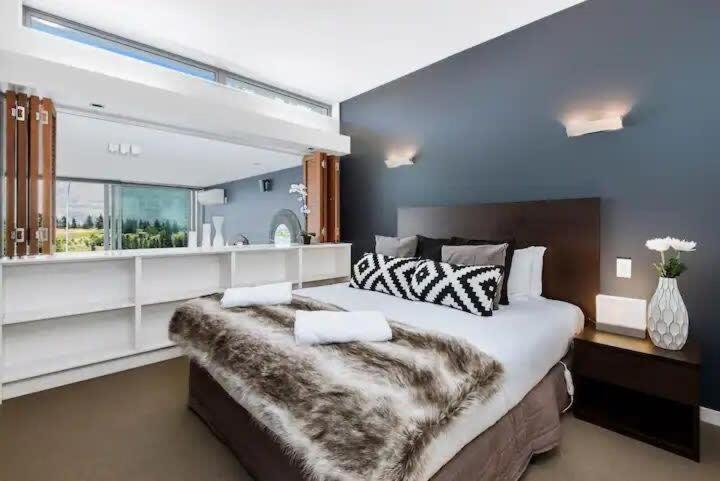 קווינסטאון Luxury Lakeview 2 Bedroom Apartment מראה חיצוני תמונה